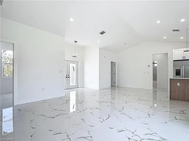 3214  42nd W ST, Lehigh Acres, FL 33971
