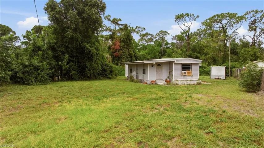 18341 Wayne Dr, North Fort Myers, Florida 33917