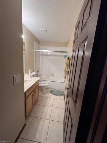 7675 Meadow Lakes Dr 1203, Naples, Florida 34104