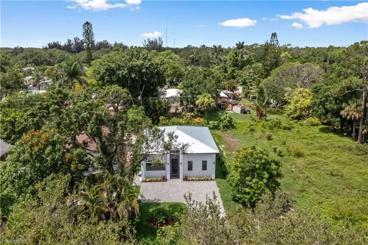 Aerial view of property and surrounding area