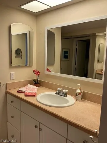 25810 Cockleshell Dr 315, Bonita Springs, Florida 34135