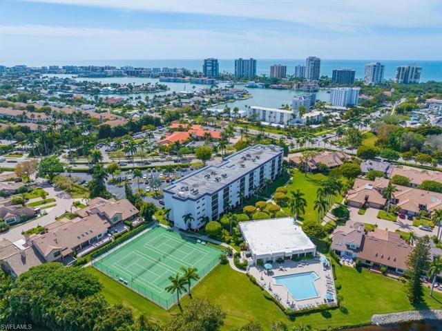 555  Park Shore  DR, Naples, FL 34103