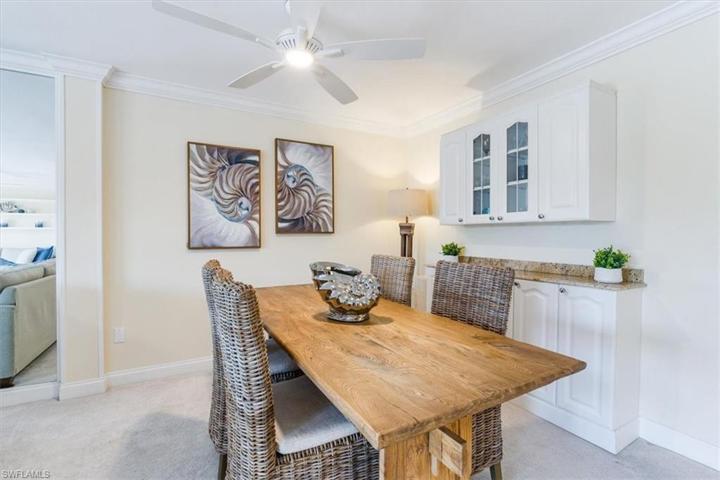 555  Park Shore  DR, Naples, FL 34103