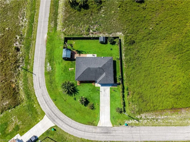 1220 Moore Run, Labelle, Florida 33935