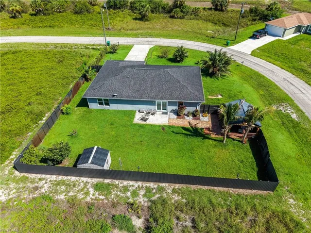 1220 Moore Run, Labelle, Florida 33935