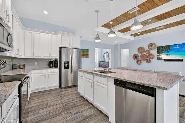 118 Bermuda Rd, Marco Island, Florida 34145