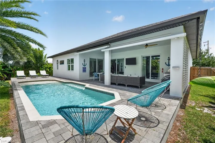 118 Bermuda Rd, Marco Island, Florida 34145