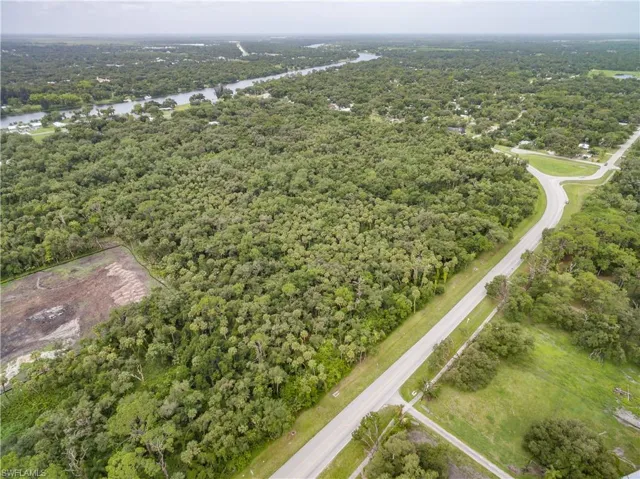 181  CR 78  , Labelle, FL 33935