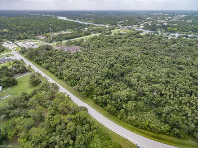 181  CR 78  , Labelle, FL 33935