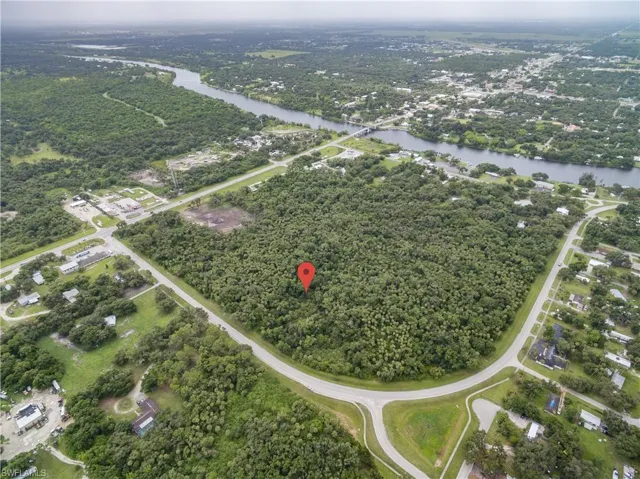 181  CR 78  , Labelle, FL 33935