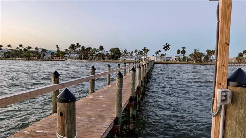 16970 Fishermans Cv, Bokeelia, Florida 33922