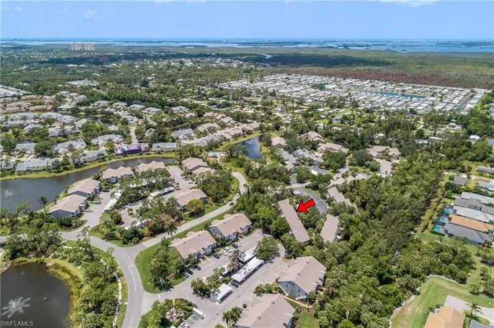 Fabulous Location: Close to shopping, dining, entertainment, airport, and the BEACH!