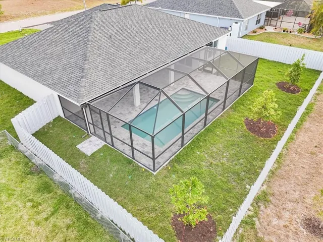 423 NE 20th  ST, Cape Coral, FL 33993