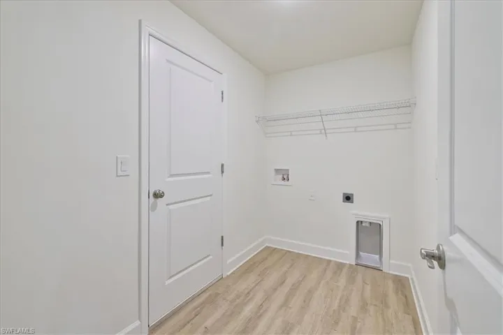 423 NE 20th  ST, Cape Coral, FL 33993