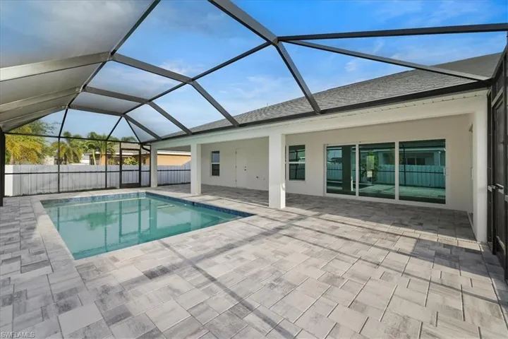 423 NE 20th  ST, Cape Coral, FL 33993
