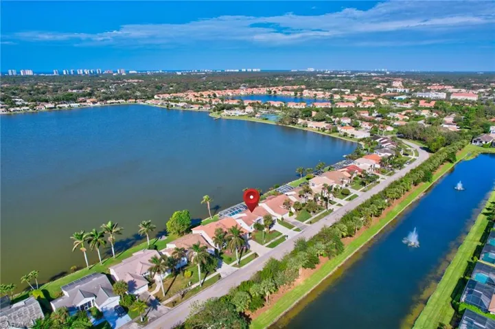 7415  Mill Pond  CIR, Naples, FL 34109