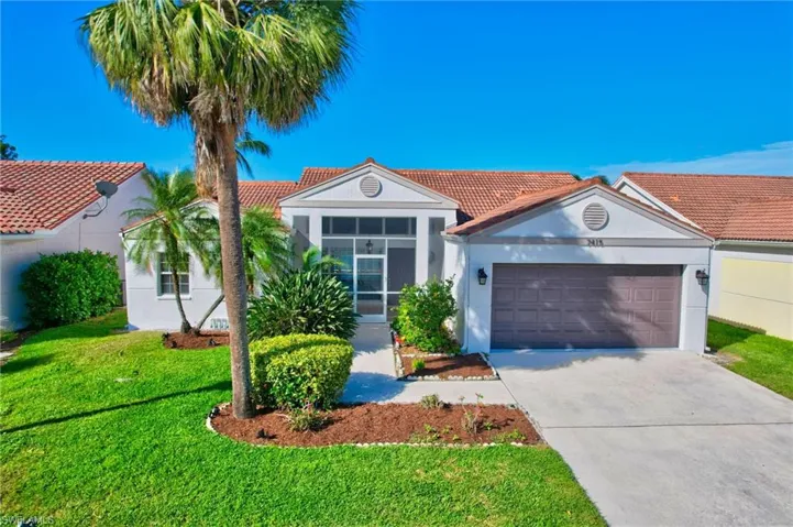 7415  Mill Pond  CIR, Naples, FL 34109