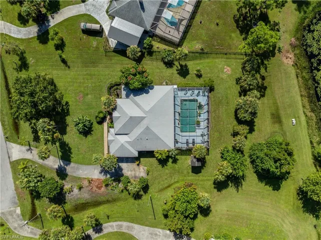 Birds eye view of property