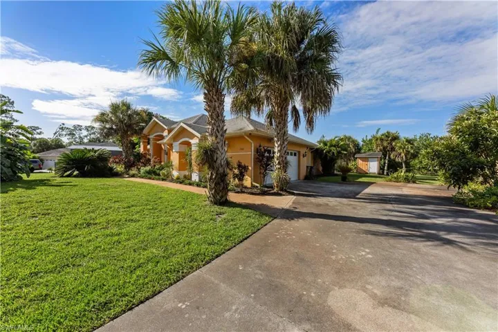 View of front of home with a front lawn