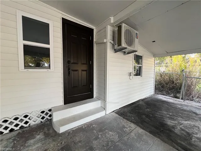 1270  Allen  ST, Fort Myers, FL 33916