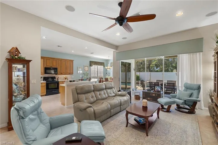 8872 King Henry Ct, Fort Myers, Florida 33908