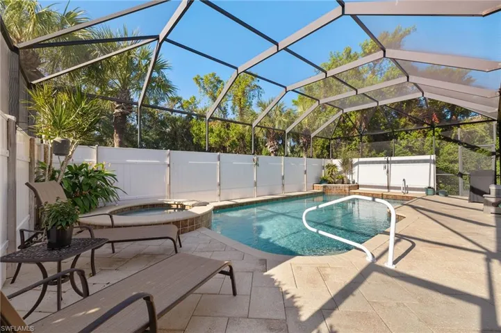 8872 King Henry Ct, Fort Myers, Florida 33908