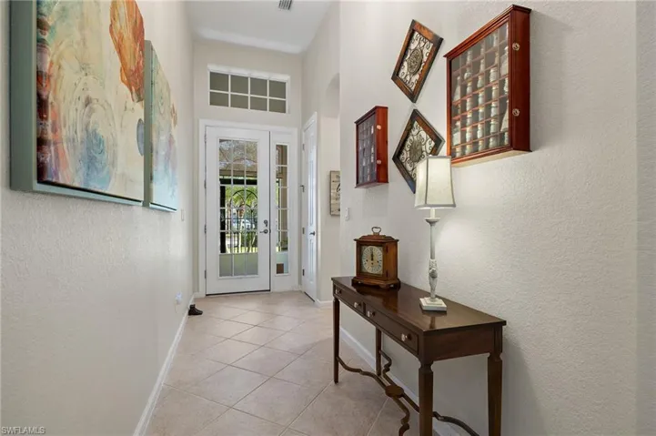 8872 King Henry Ct, Fort Myers, Florida 33908
