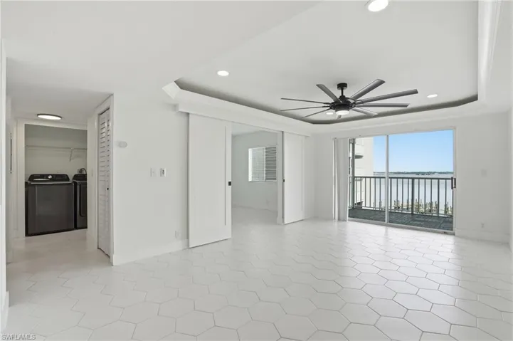 2885 Palm Beach Blvd 402, Fort Myers, Florida 33916