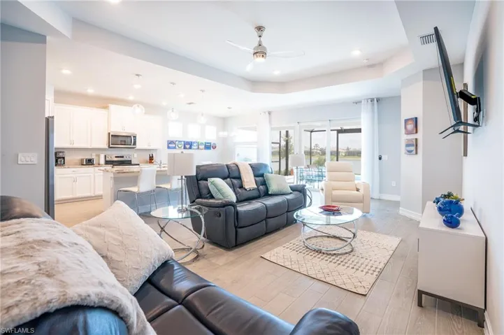 14521  Stern  WAY, Naples, FL 34114