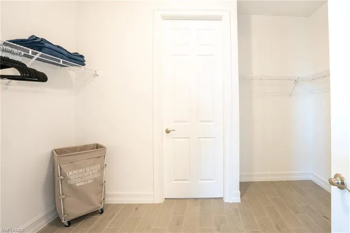 14521  Stern  WAY, Naples, FL 34114