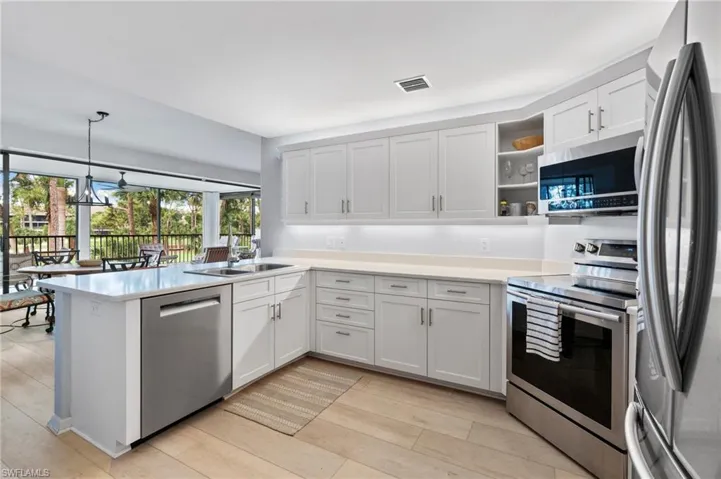 764  Eagle Creek  DR, Naples, FL 34113