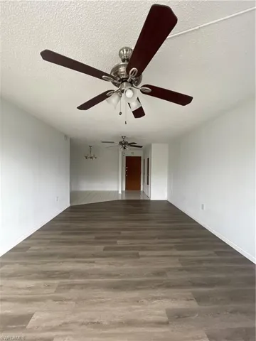 3704 Broadway 318, Fort Myers, Florida 33901