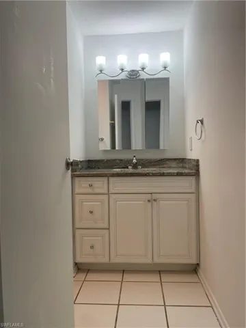 3704 Broadway 318, Fort Myers, Florida 33901