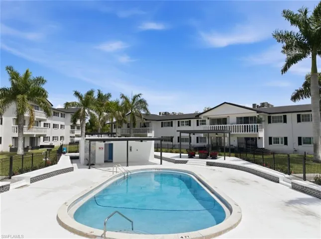 Community pool