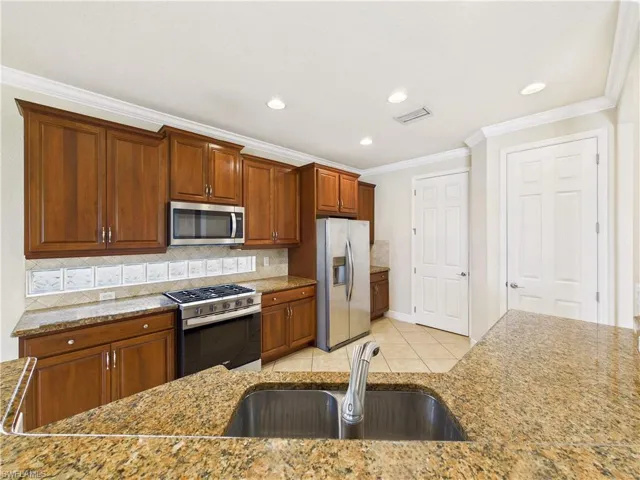 19721 Tesoro Way, Estero, Florida 33967