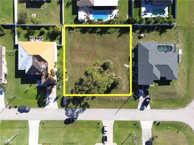 1628 SW 14th  ST, Cape Coral, FL 33991
