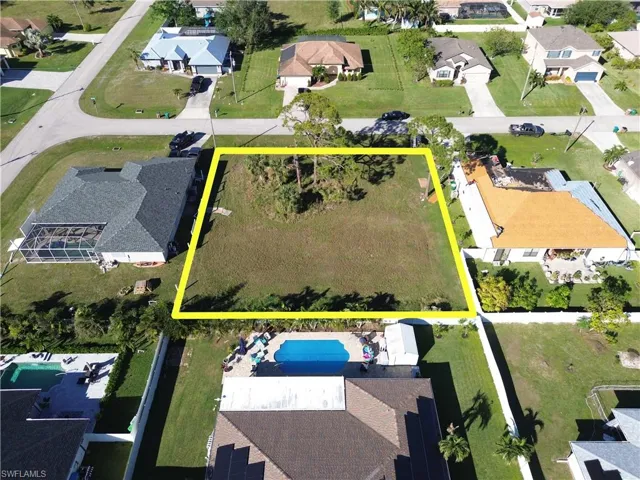 1628 SW 14th  ST, Cape Coral, FL 33991