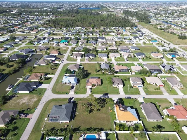 1628 SW 14th  ST, Cape Coral, FL 33991