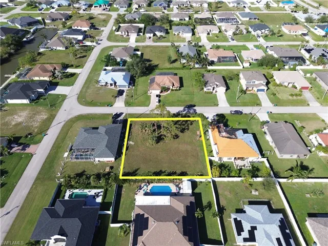 1628 SW 14th  ST, Cape Coral, FL 33991