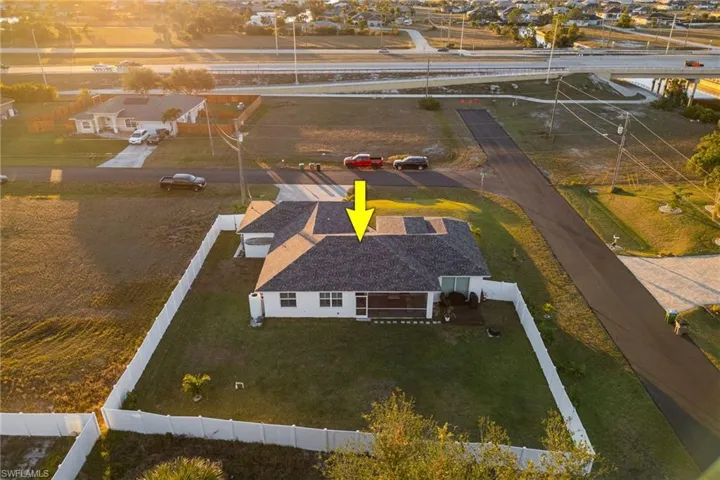 Birds eye view of property