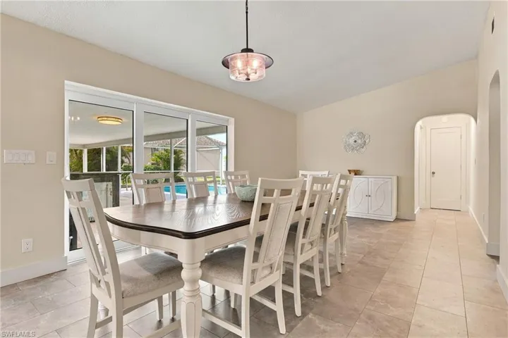 404 Sw 53rd Ter, Cape Coral, Florida 33914