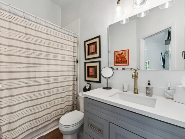 1165  Moon Lake  DR, Naples, FL 34104