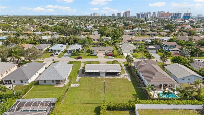 545 102nd Ave N, Naples, Florida 34108