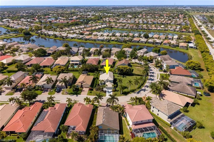 2513 Blackburn Cir, Cape Coral, Florida 33991