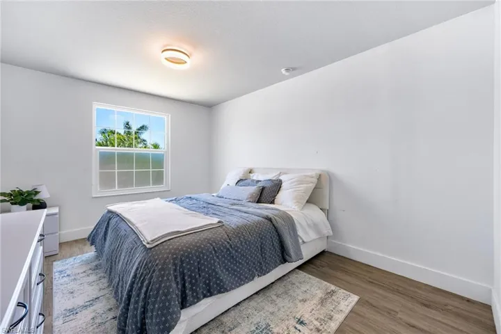 2513 Blackburn Cir, Cape Coral, Florida 33991