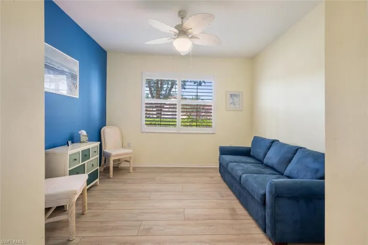 3rd bedroom with sleeper