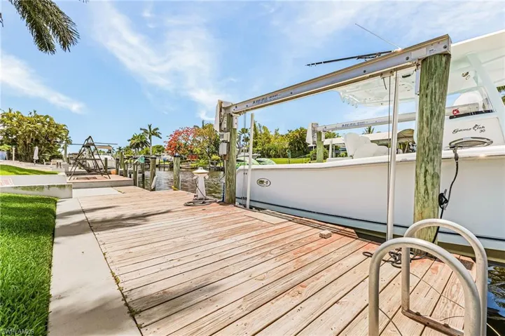 Wood dock and Boat Lift