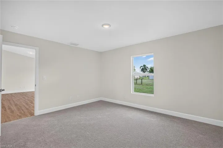 109 Ne 23rd St, Cape Coral, Florida 33909