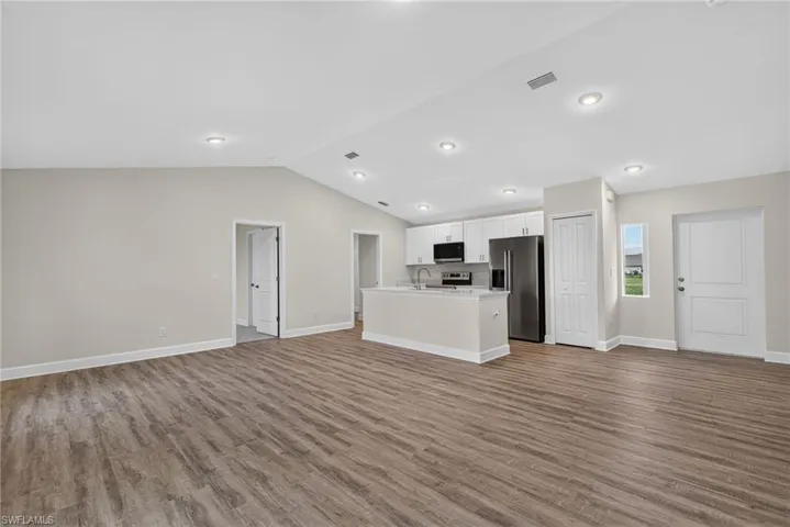 109 Ne 23rd St, Cape Coral, Florida 33909
