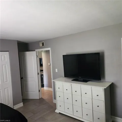 12656 Kenwood Ln A, Fort Myers, Florida 33907